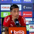 Após pedir para sair, Kike Olivera é relacionado pelo Bahia imagem