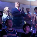 Astro do basquete critica presença de Trump na final da NBA; confira imagem