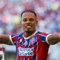 Atacante vendido pelo Bahia brilha com gol e artilharia da China imagem