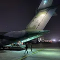 Avião da FAB pousa na Venezuela para socorro após terremoto histórico imagem