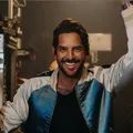 Cantor Felipe Pezzoni anuncia saída da Banda Eva após 14 anos imagem