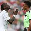 Casa Branca defende veto a árbitro e membros do Irã na Copa imagem