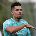 Craque do Palmeiras sofre lesão e não enfrenta o Vitória no Barradão imagem