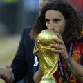Cucurella vence segunda Copa do Mundo em um ano no mesmo estádio imagem