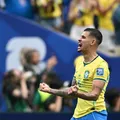 Decisivo, Bruno Guimarães diz que Copa vai encurtar sua carreira imagem
