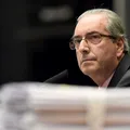Dino bloqueia R$ 6 milhões de Eduardo Cunha por desvio de emendas imagem