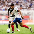 Entenda por que Bahia tenta “barrar” joia na Seleção Brasileira imagem