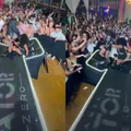 Estrutura de palco desaba durante show e assusta cantora imagem