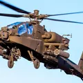 EUA lançam ataque contra Irã após derrubada de helicóptero; entenda imagem
