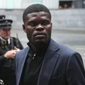 Ex-Arsenal é impedido de viajar para Copa por acusação de estupro imagem