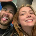 Ex de Neymar abre o jogo sobre viagem à Copa e críticas: "Não fui convidada" imagem