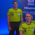 FIFA investiga árbitro que fez suposto gesto de supremacia branca imagem