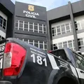 Filho de sargento da PM é retirado de bar e executado em cidade da Bahia imagem