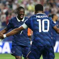 França vence Iraque com dois de Mbappé e vai à próxima fase da Copa imagem