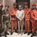 Gilberto Gil fica preso em elevador e vive momento de tensão imagem