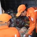Governo da Bahia presta assistência a moradores atingidos por desastre ambiental em Salvador imagem