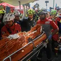 Homem é resgatado de escombros na Venezuela oito dias após terremotos imagem