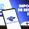 IR: Receita paga 1º lote de restituição nesta sexta; veja quem recebe imagem