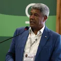Jerônimo avalia estratégia para poder participar de debates na TV imagem