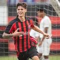 Joia da base do Vitória é inscrita na Série A e pode estrear no BaVi imagem
