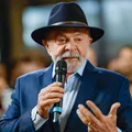Lula diz que filho deve responder por eventuais erros: "investigue-se" imagem