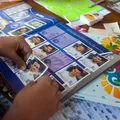 Mais de 50 mil figurinhas falsas são apreendidas às vésperas da Copa imagem