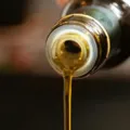 Marca de azeite famosa tem venda proibida no Brasil imagem