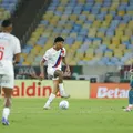 Marcos Victor convence Ceni e acirra disputa na zaga do Bahia imagem