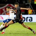 Meias da dupla BaVi estão entre os maiores ladrões de bola do Brasil imagem