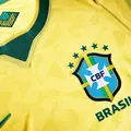 Nem Vini Jr nem astros: Nike esgota camisas de 3 nomes do Brasil imagem