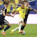 Neymar é quem mais sofreu faltas e provocou amarelos desde 2014 imagem