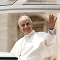 Papa Leão XIV visita Espanha sob ataque da extrema direita imagem