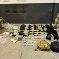 PM cerca integrantes do CV após vídeo com armas de guerra em Portão imagem
