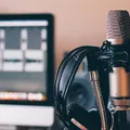 Podcast traduz a  política com a arte imagem