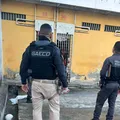 Policial penal é preso suspeito de facilitar entrada de celulares em presídio na Bahia imagem