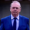 Presidente de time da Série A é ameaçado com revólver por renovação imagem