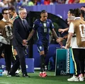 Raphinha fala pela primeira vez após lesão que pode tirá-lo da Copa imagem