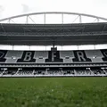SAF de R$ 543 milhões influencia demissão no Botafogo após derrota para o Vitória imagem