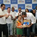 Salvador entrega 25,5 mil kits escolares a creches parceiras e projeta novas vagas imagem