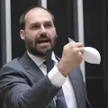 STF decide data do julgamento de Eduardo Bolsonaro por coação; confira imagem