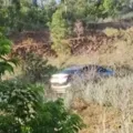 Três corpos são encontrados dentro de carro com marcas de tiros na Bahia imagem