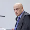 TSE vê interferência de Moraes em caso de vídeo de IA de Bolsonaro imagem