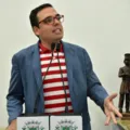 Vereador baiano é multado em R$ 30 mil por ataques a Jerônimo e Moraes imagem