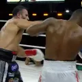 Vídeo: Davi Brito é nocauteado por Bambam no Fight Music Show imagem