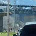 VÍDEO: Manifestação trava trânsito na Avenida Tancredo Neves imagem