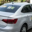 Adesivo eleitoral no carro anula seguro? Saiba como evitar problemas