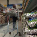 Cesta básica cai em Salvador enquanto sobe em 17 capitais do país