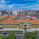 Colégio tradicional de Salvador é acusado de abusos em materiais