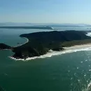 Conheça a ilha brasileira onde carros não entram