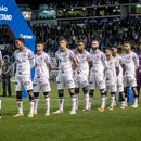 Ex-Vitória decide jogo e tira time da zona de rebaixamento da Série B